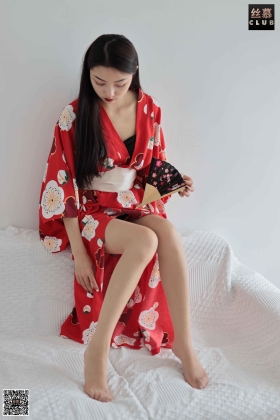  SVK079 模特：艾丝女王《艾丝女王浪漫樱花》